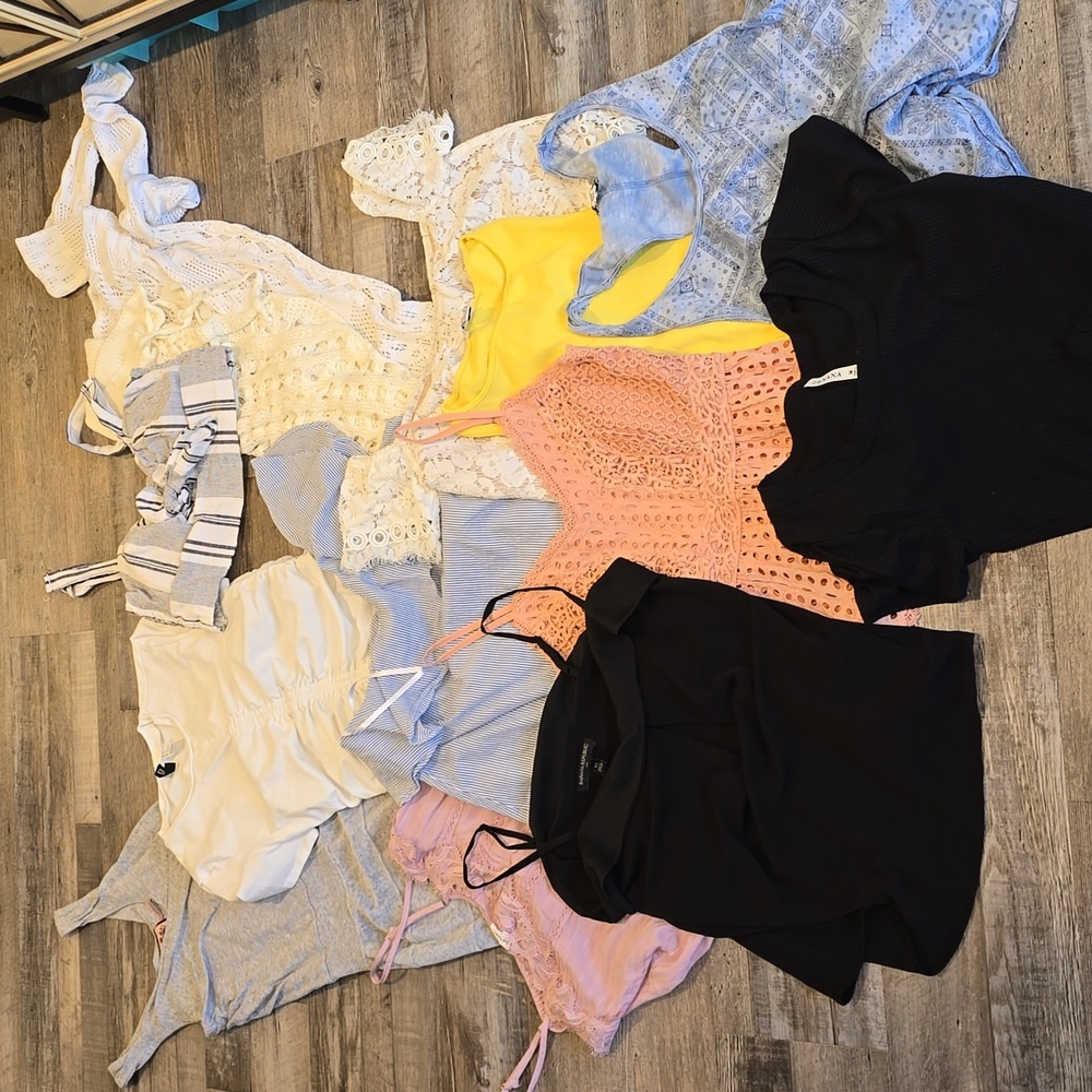 Bundle of American Eagle, J.Crew, Juicy Couture, Blu Pepper, and more LOT!